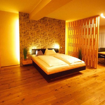 Ferienwohnung Weingut Gsellmann - Wohnen bei Ilse Gols Exterior foto